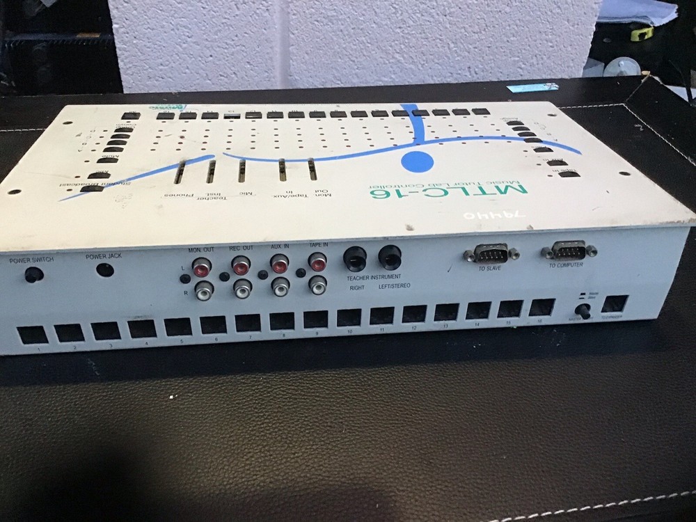 Roland Music Tutor Interactive MTLC-16 Music Tutor Lab Controller