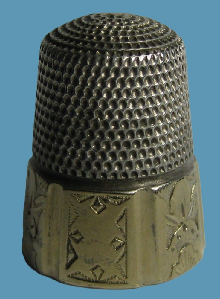 Antique Thimble Size 10 - Simons Bros - Sterling Silver Octagonal Etched Panels