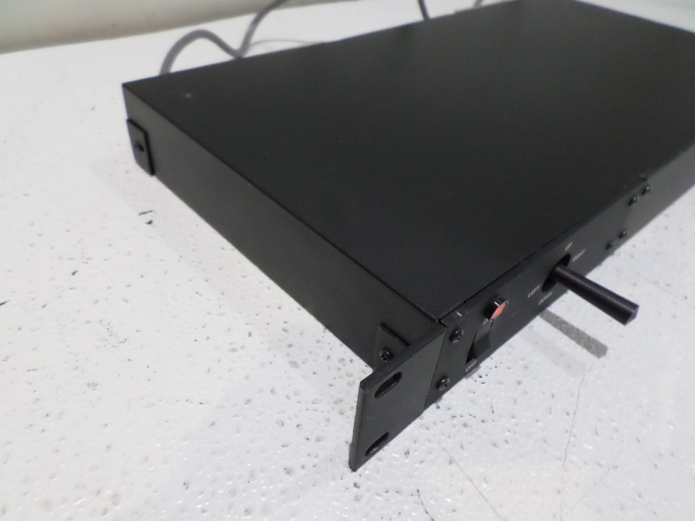 Pelco MPT24DT Joystick Control Unit & MLZ6DT Remote Controller