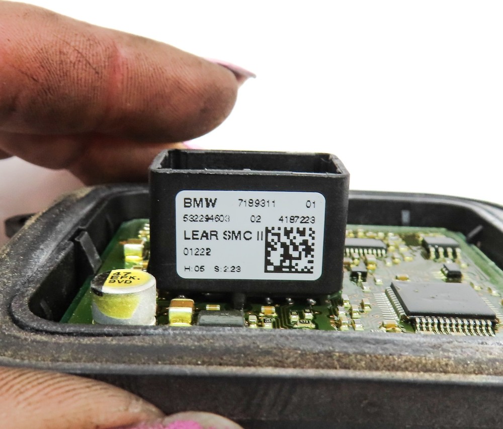 2011 BMW X5 (E70) SMCII ADAPTIVE HEADLIGHT HEAD LIGHT LAMP CONTROL MODULE