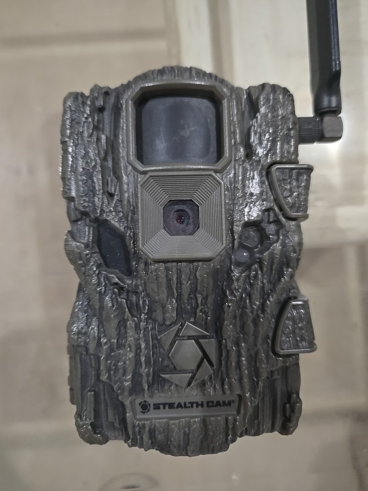 Stealth Cam Cellular Trail Camera (Verizon)