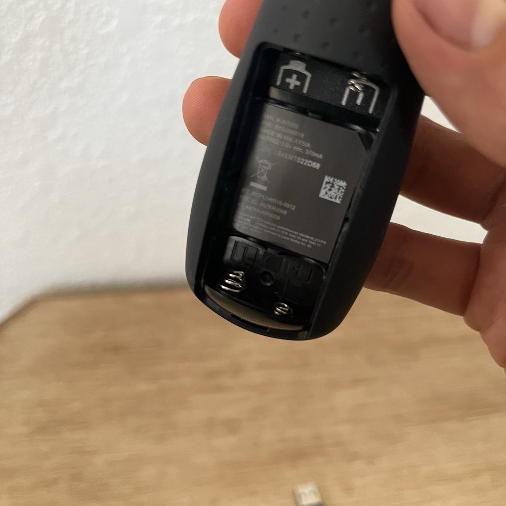 Logitech Wireless Presenter R800 With Laser Pointer