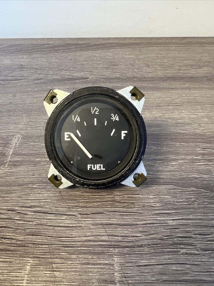 Fuel Quantity Indicator P/N: 5643086