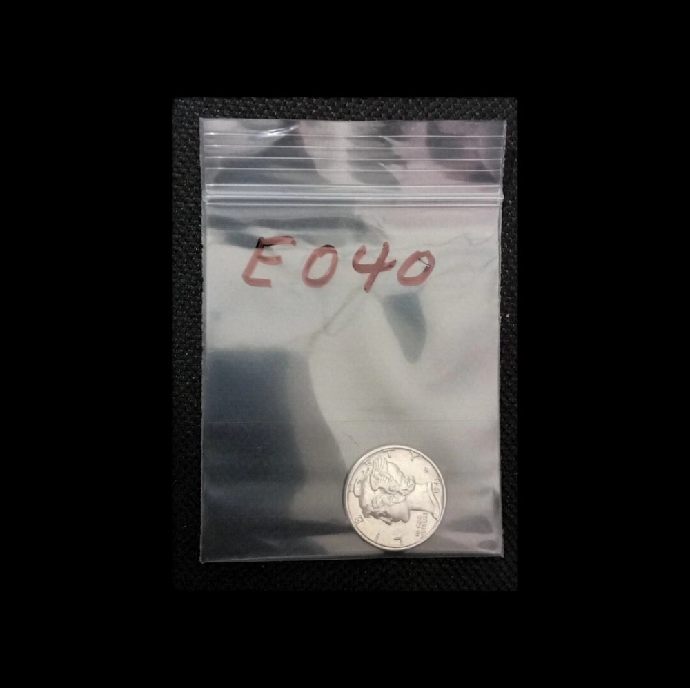 1943-D Mecury Dime 10c 90% Silver Coin (E040)