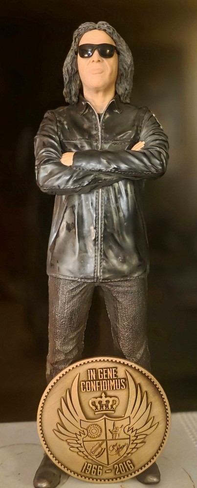 KISS GENE SIMMONS ACTION FIGURE and COIN From The Vault MEZCO Sealed New