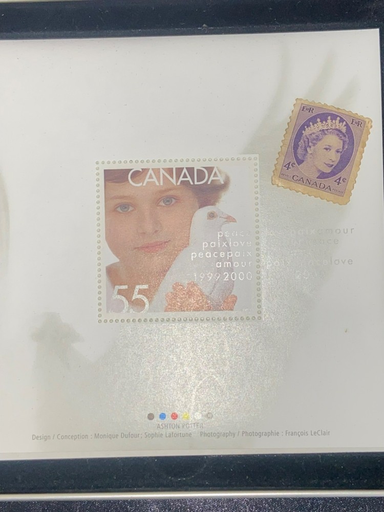 Canada Post Millennium 1999-2000 Canada Stamp set In Keepsake Box