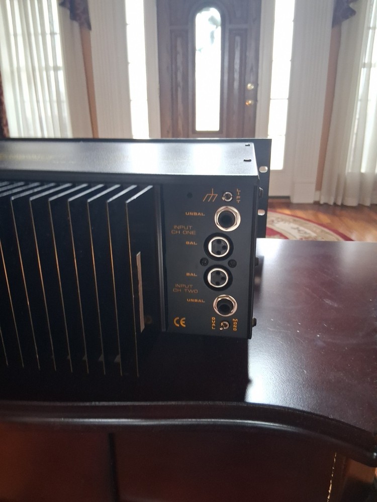 Cinepro 1k2 Amplifier