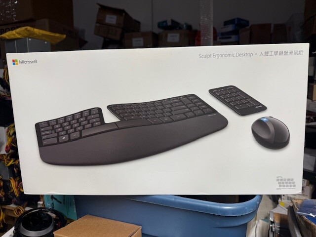 Microsoft Sculpt Ergonomic Wireless Desktop Keyboard & Wireless Mouse (READ)