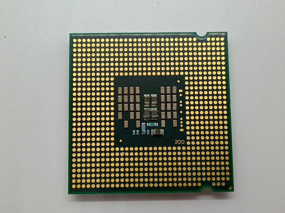 Intel Core 2 Quad Q8400S 2.66GHz Quad-Core Processor CPU