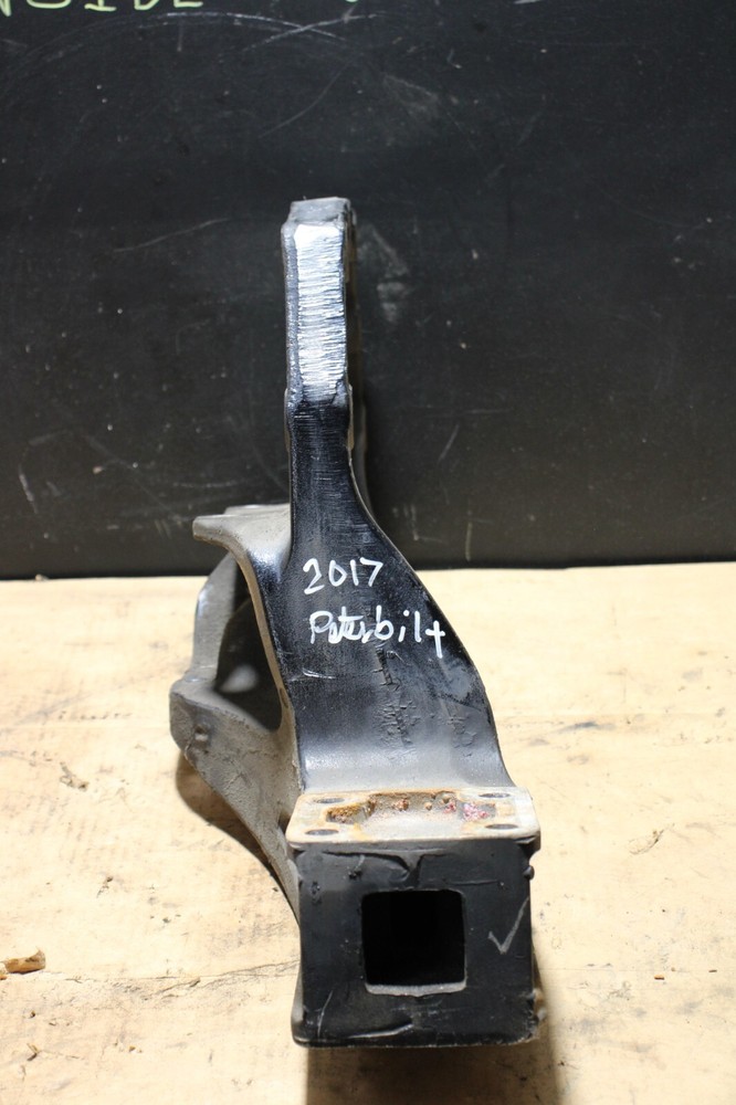 2017 Peterbilt Spring Hanger LH