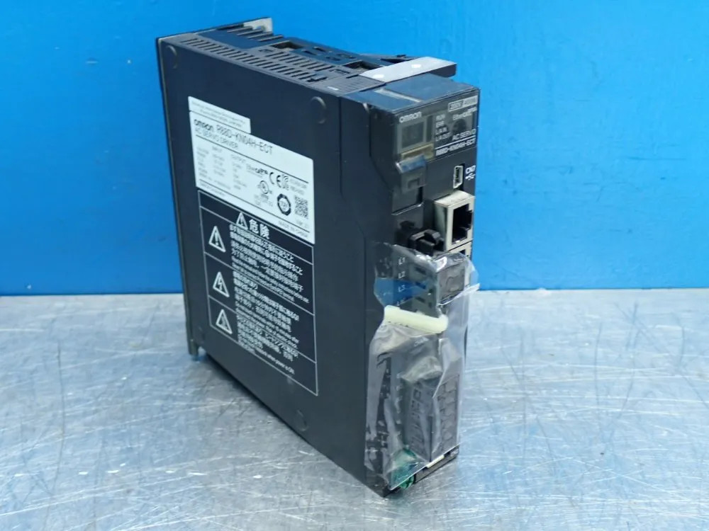 OMRON R88D-KN04H-ECT G5-SERIES MOTION CONTROL FUNCTION SERVO DRIVER UNIT 300