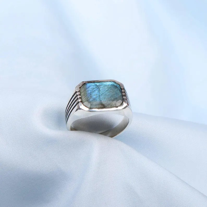 Solid 925 Sterling Silver Signet with Blue Labradorite Gemstone Handmade Ring