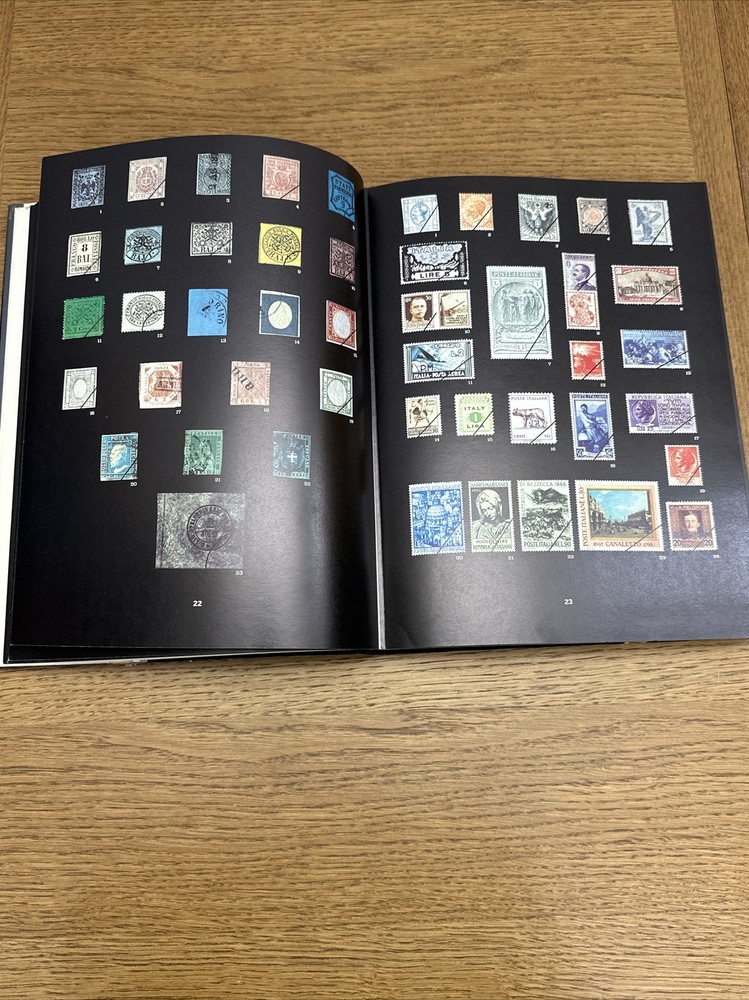 THE DICTIONARY OF STAMPS IN COLOUR JAMES A. MACKAY HC DJ 1973 First Printing VTG