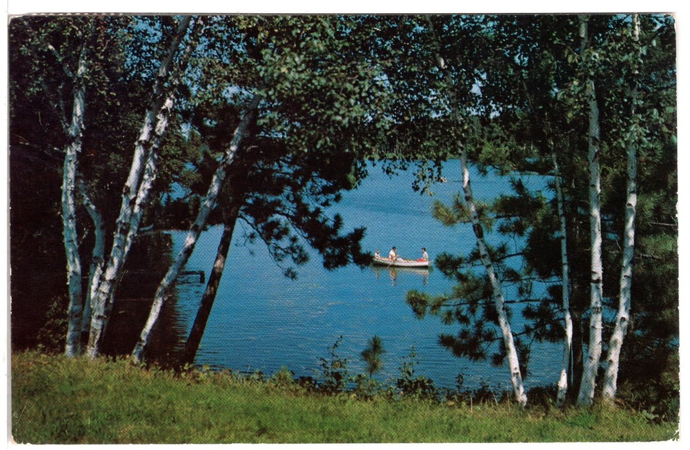 QUIET WATERS - VACATIONLAND SCENE - PC2990