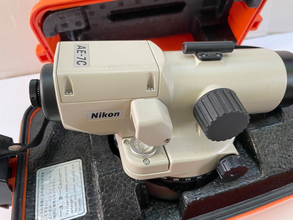 Nikon Auto Levels AE-7C (Engineers ) w/ Case