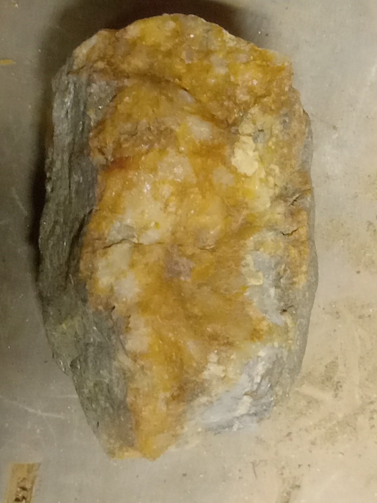 gold ore specimen