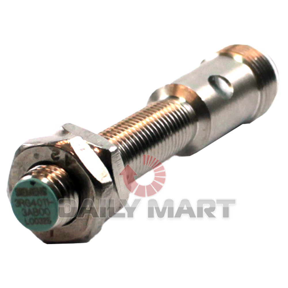 New In Box SIEMENS 3RG4011-3AB00 Proximity Switch Sensor