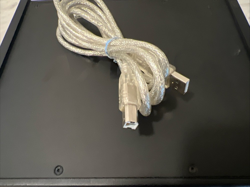 IK Multimedia AXE I/O