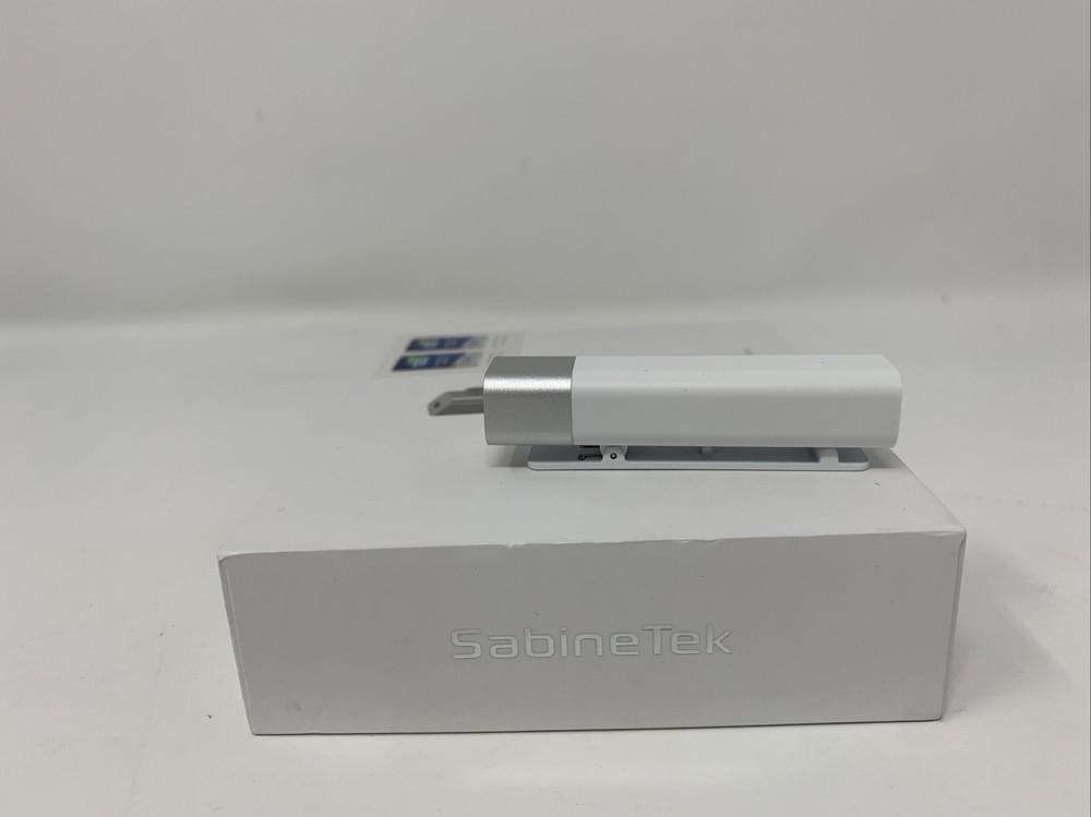 SabineTek SmartMike+ Wireless Lavalier Microphone For IPhone & Android White