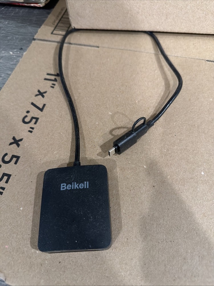 Card Reader USB 3.0/USB C  Model No. B6316 Color Black