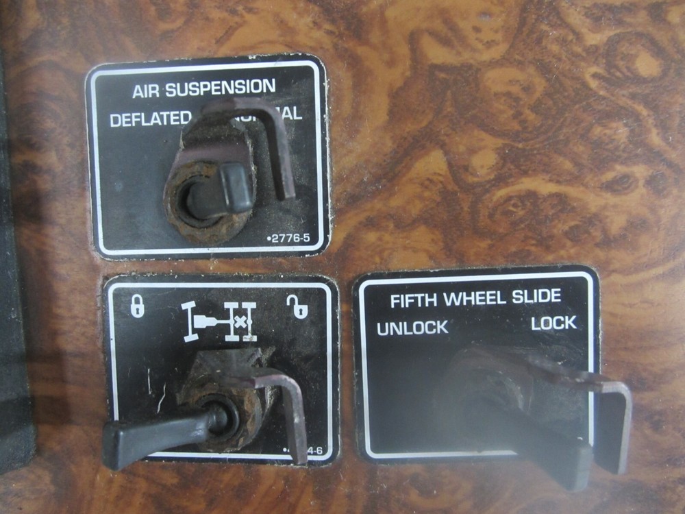 Used Kenworth Dash Panel With Eaton Shift Panel