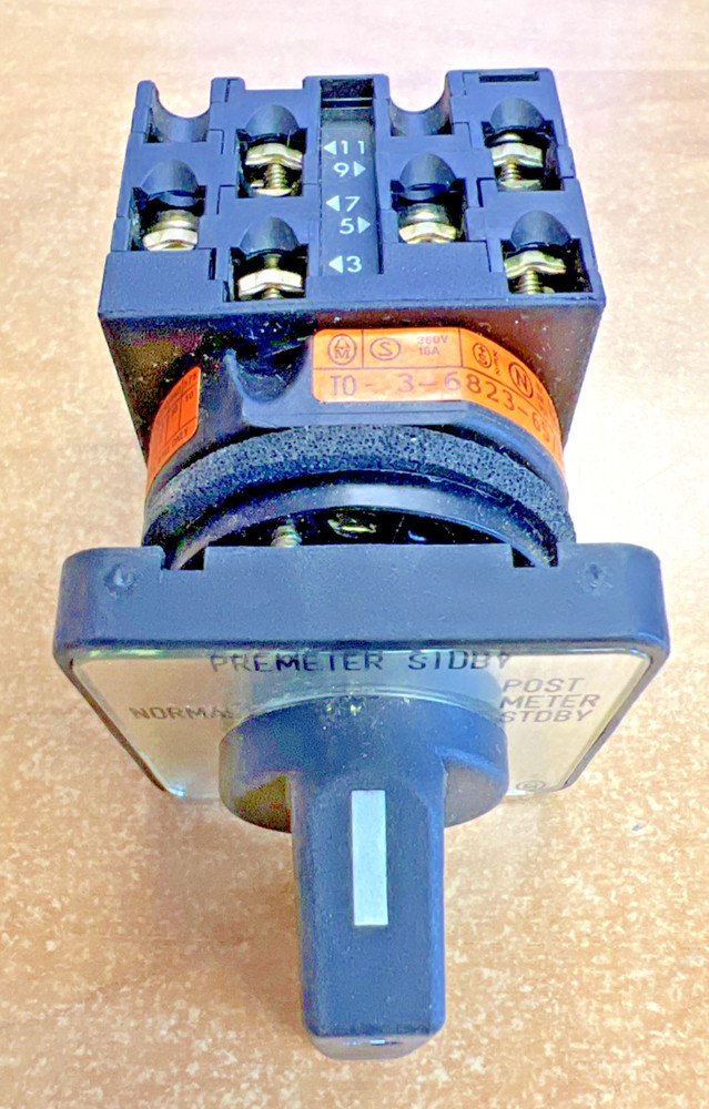 Moeller T0-3-6823-65/E Selector Switch *New no Box*