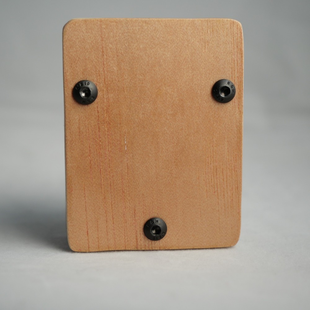 madMidiMini Compact Midi Controller with 2 Note Buttons 2 Potentiometers and LED