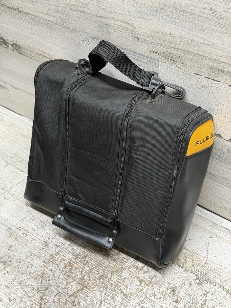 Fluke 702 Documenting Process Calibrator Nice