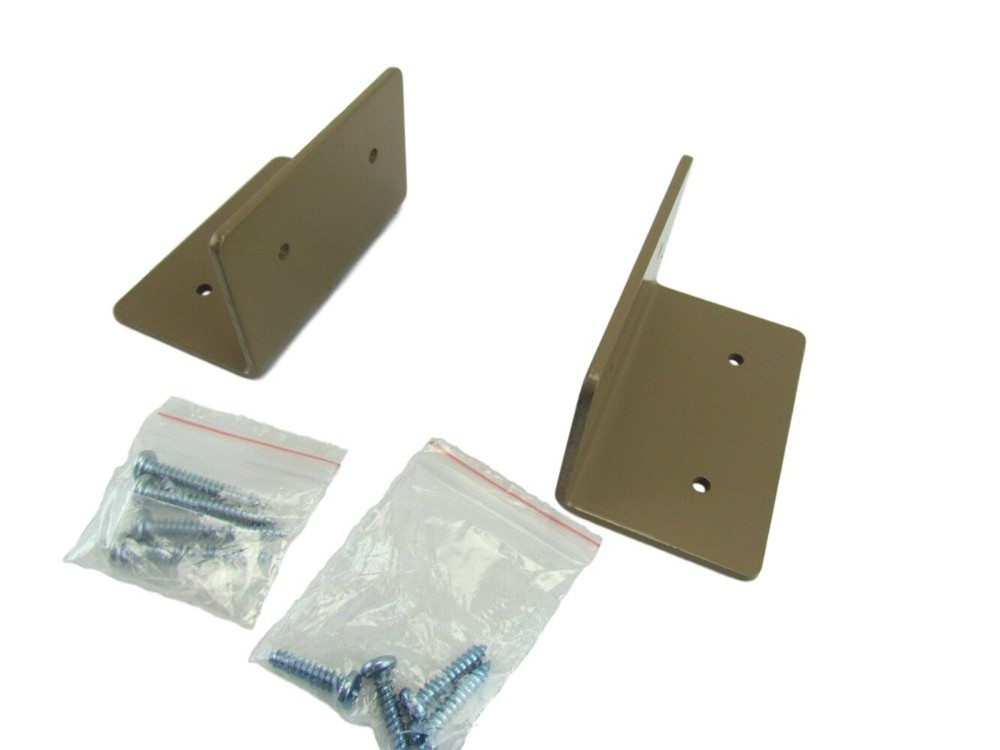 Squirrel Stopper Post Mounting Bracket Flange for 4 x 4 Post, Great For Bird Hou