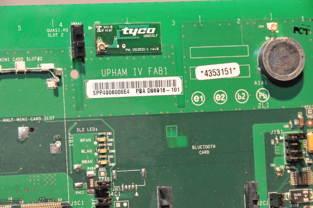 Tyco / Intel Upham IV MINI-PCIe Interposer Reference Validation Board w/ WiFi