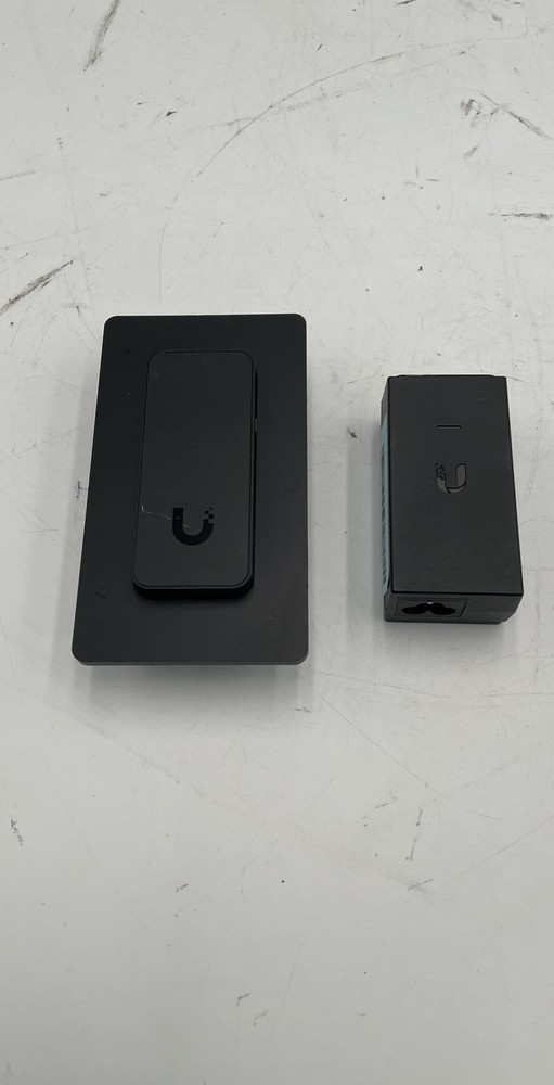 Ubiquiti UniFi Access Reader w/ PoE Injector Door Access Control Unit