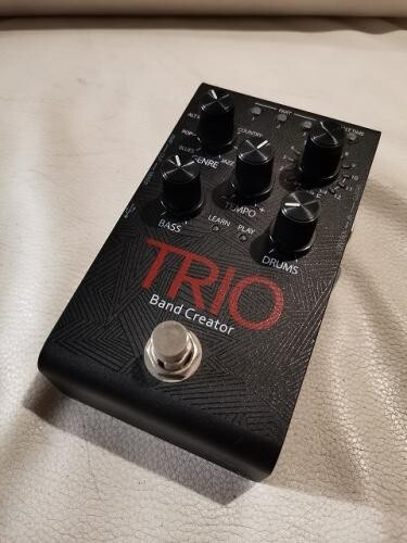 DigiTech TRIO Band Creator Guitar Effect Pedal Good