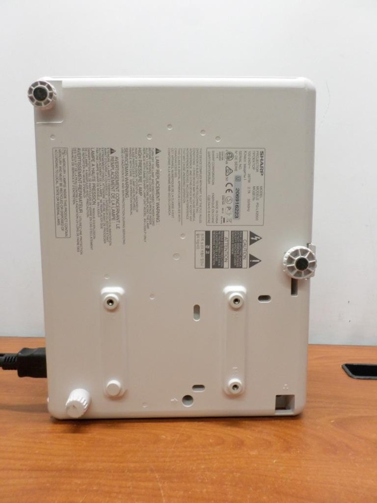 Sharp PG-LX2000 XGA Conference Room Projector