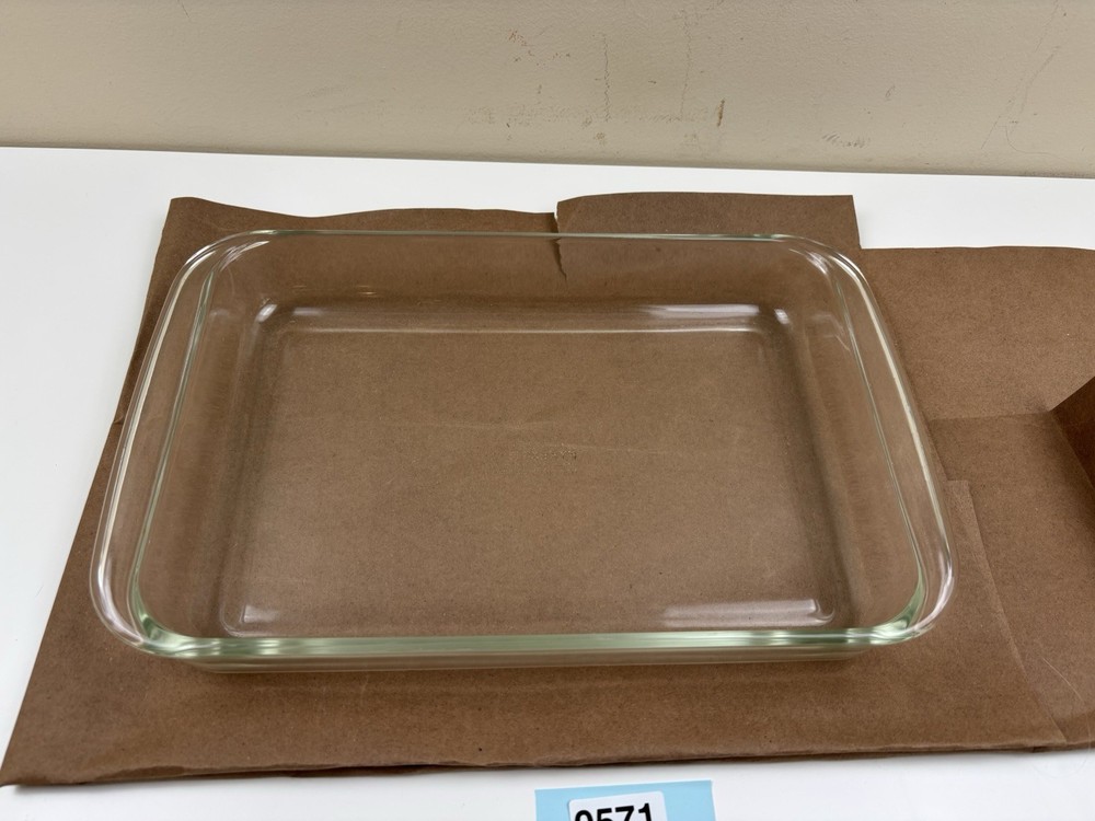 Pyrex 233-n Vintage Baking Dish Clear
