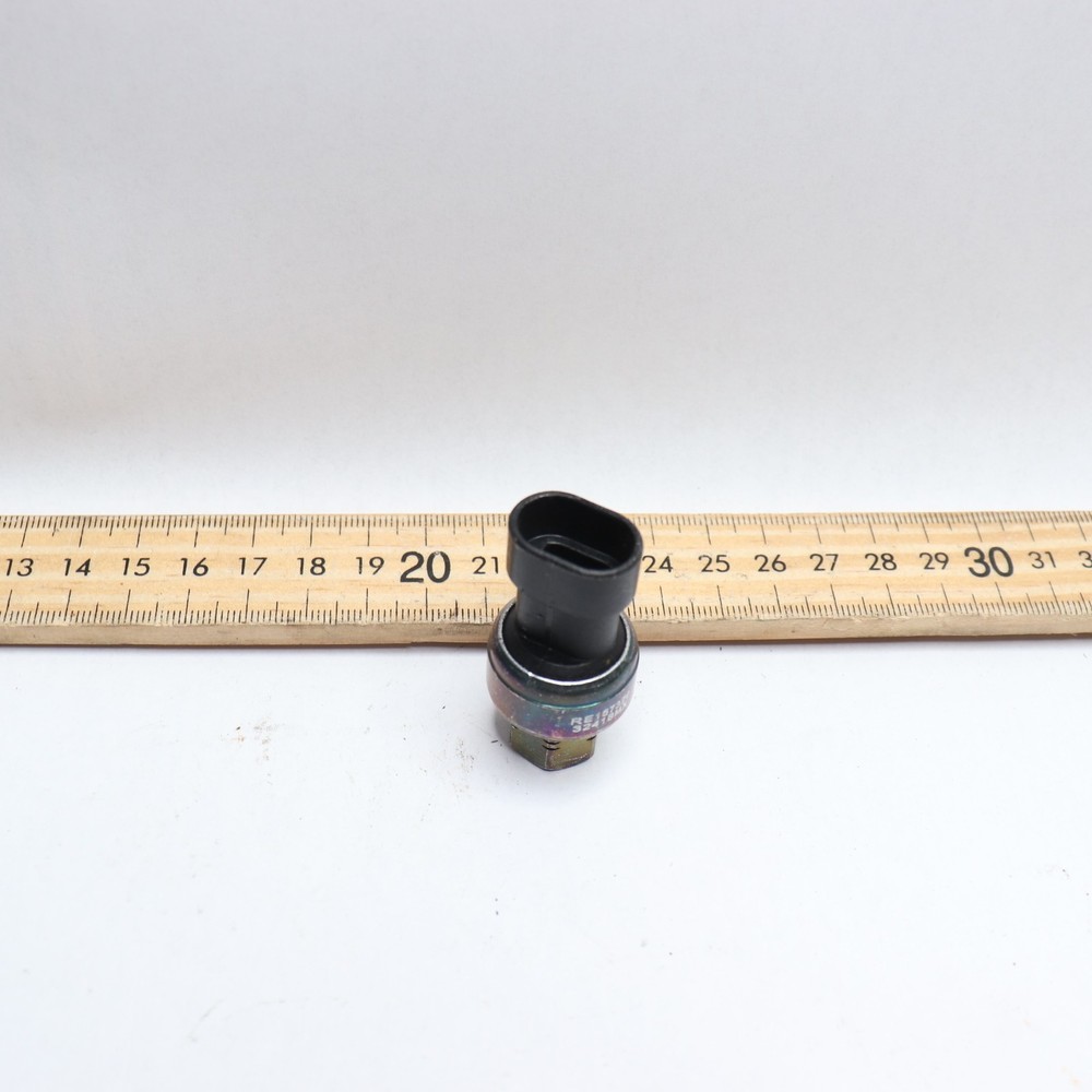John Deere Pressure Sensor RE157328