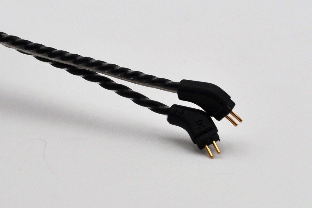 0.78mm 2pin CIEM connector OCC Audio Cable With mic -Universal