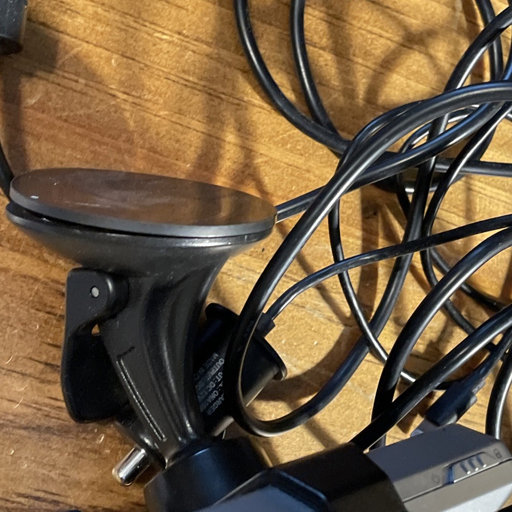 Garmin Nüvi 200 Series Navigation System works