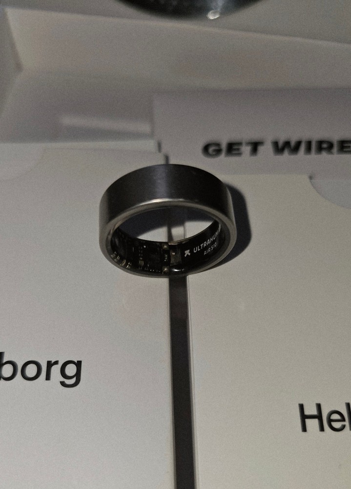 Ultrahuman Smart Ring AIR Size 10 - Raw Titani