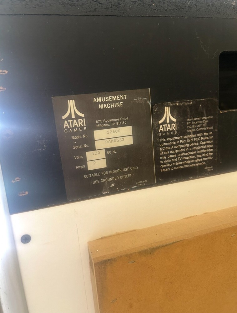 STREET FIGHTER II ARCADE MACHINE