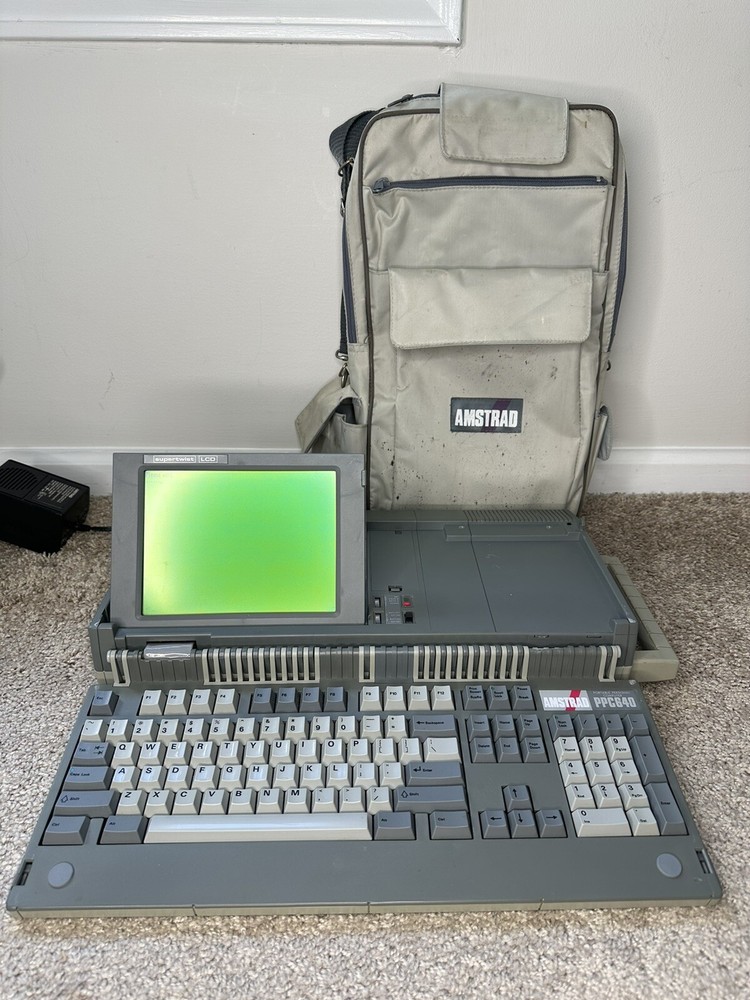 AMSTRAD PPC 640 Vintage Portable Computer