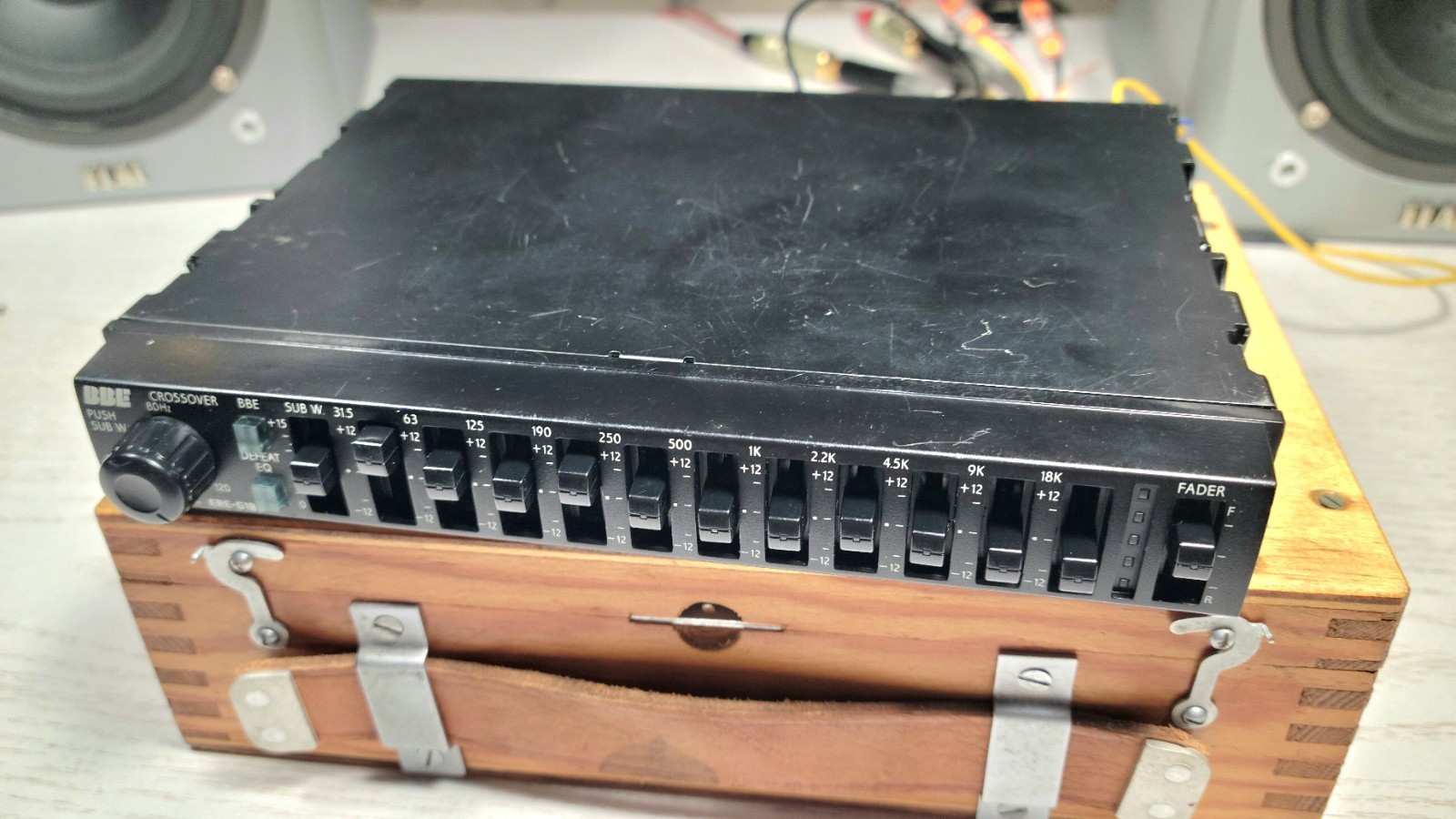 Alpine ERE-G180 11 Band Graphic Equalizer Serviced