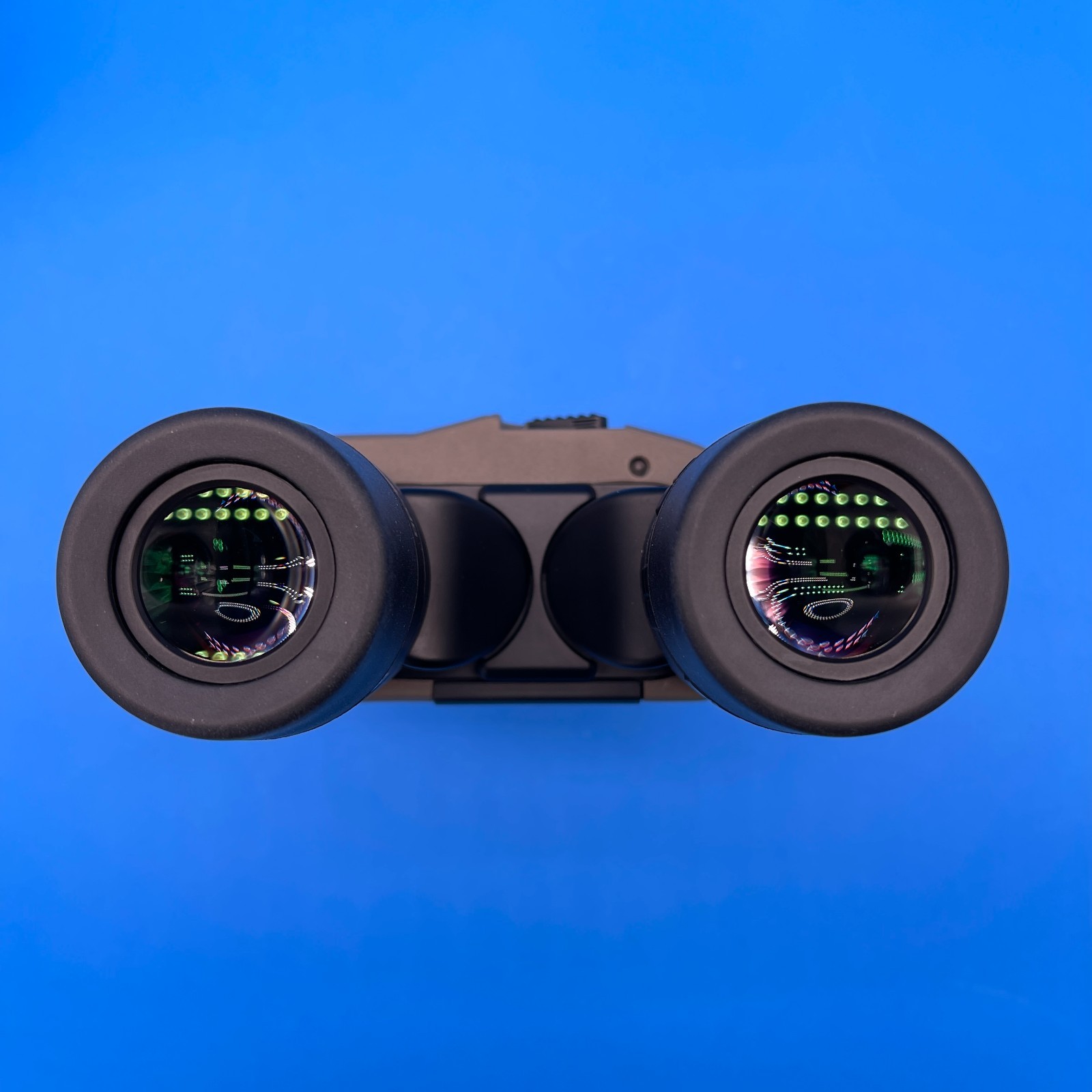 Sig Sauer ZULU6 HDX 10x30mm OIS Image Stabilized Binoculars FDE - SOZ6WP10