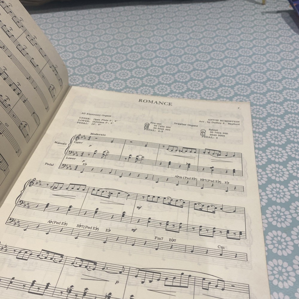 Famous Classics For All Organ: Music Score