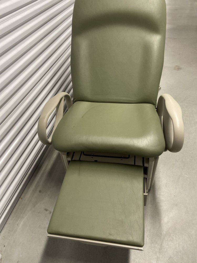Brewer 6501-3 Access High-Low Power Back Exam Table