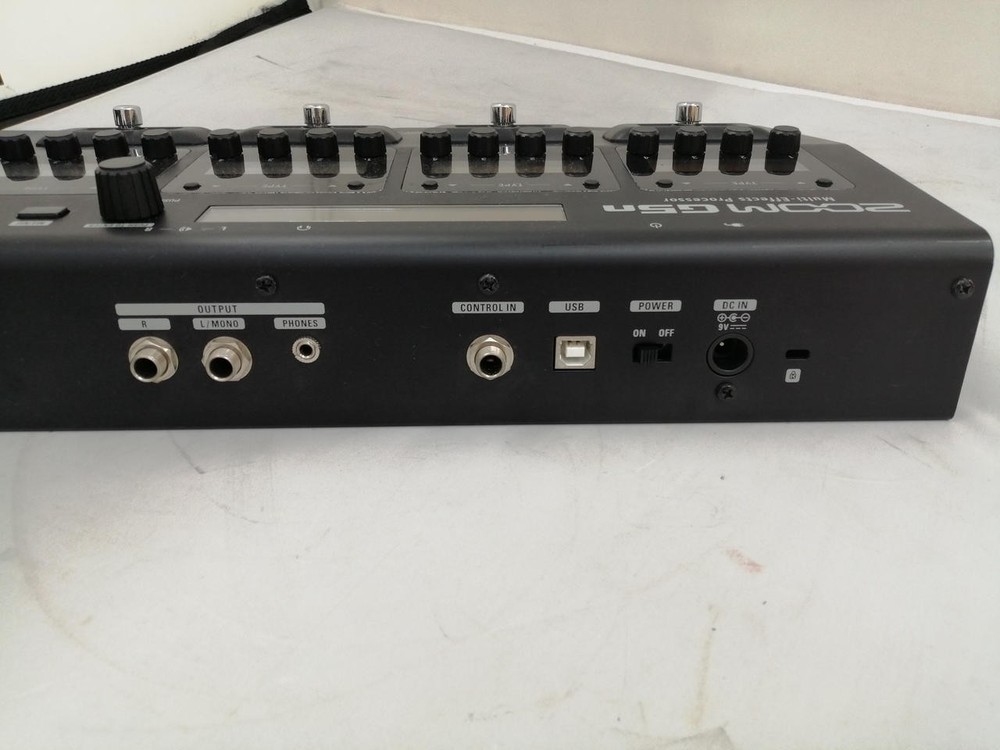 ZOOM G5N | Guitar Multi-Effects Processor – 127 Effects – Good Condition