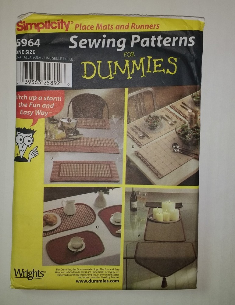 Simplicity 5964 Table Runners in Three Sizes and Place Mats