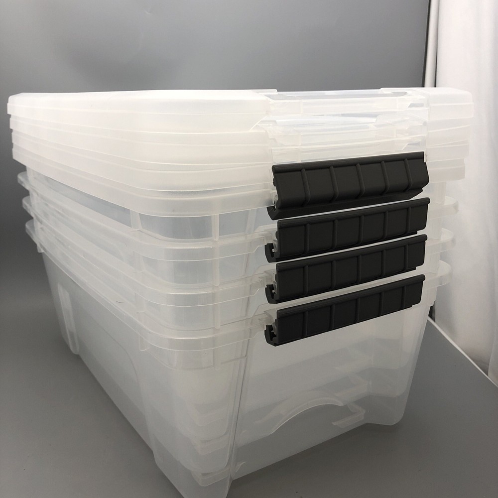 Iris Buckle-Up Storage Set 12.9 Quart 4 Pack Clear Plastic Storage Boxes W/ Lids