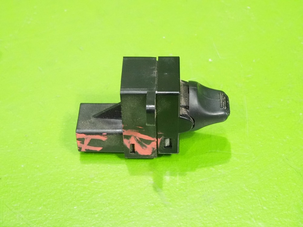 93-97 del Sol Si OEM passsenger right door window switch button control