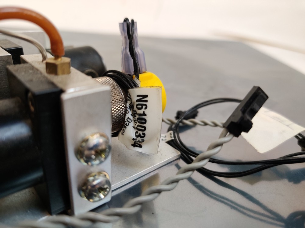 PerkinElmer Clarus Control Solenoid Valve for Split/Splitless Injector. Working