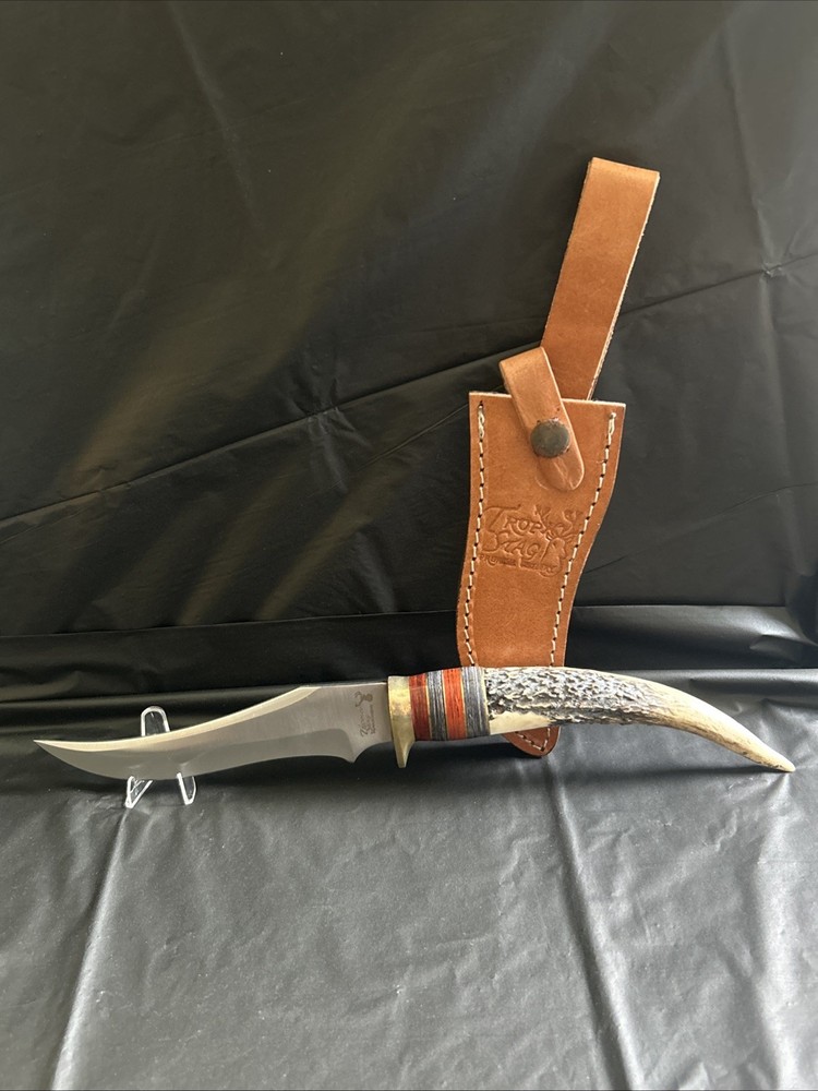 Trophy Stag Tip Bowie w/Sheath 11"